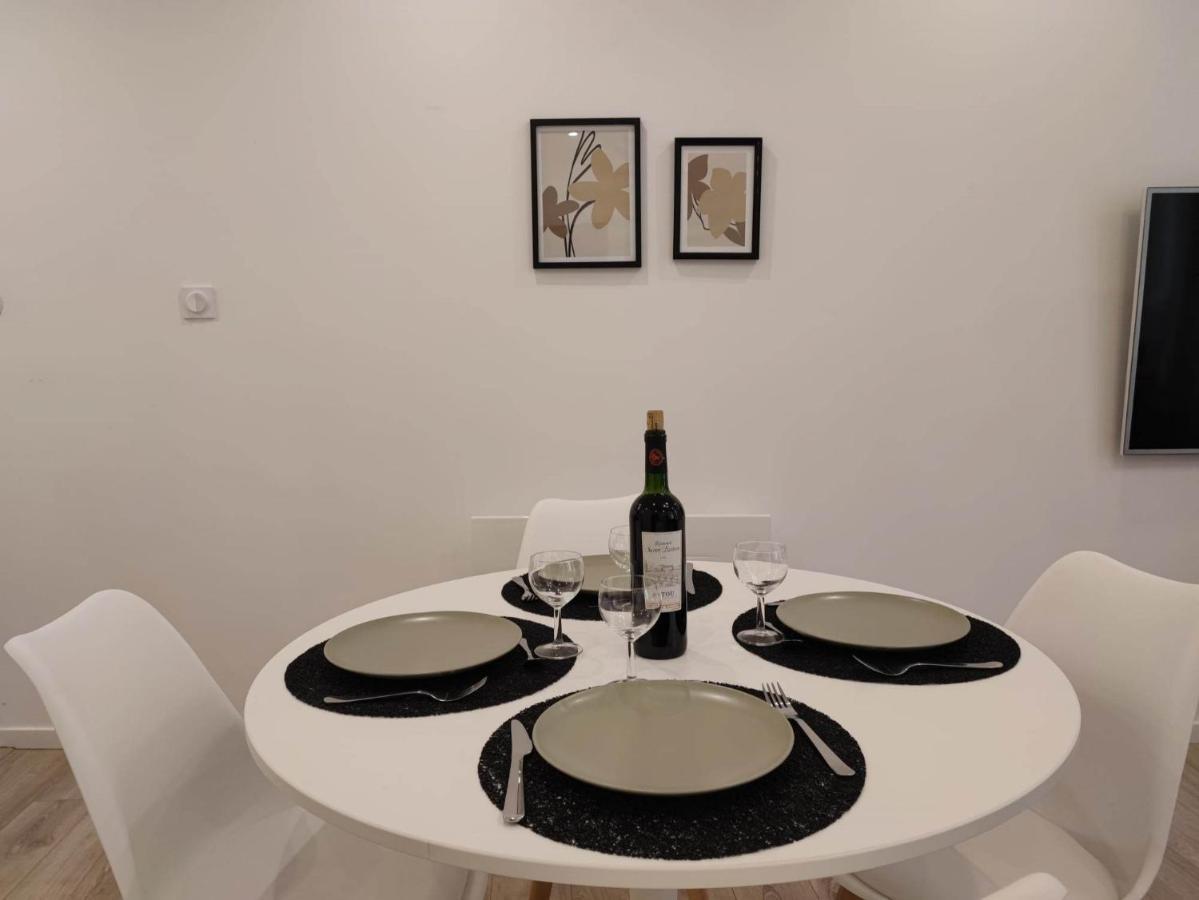 Le Jardin Secret Conciergeriedamecarcas Apartamento *