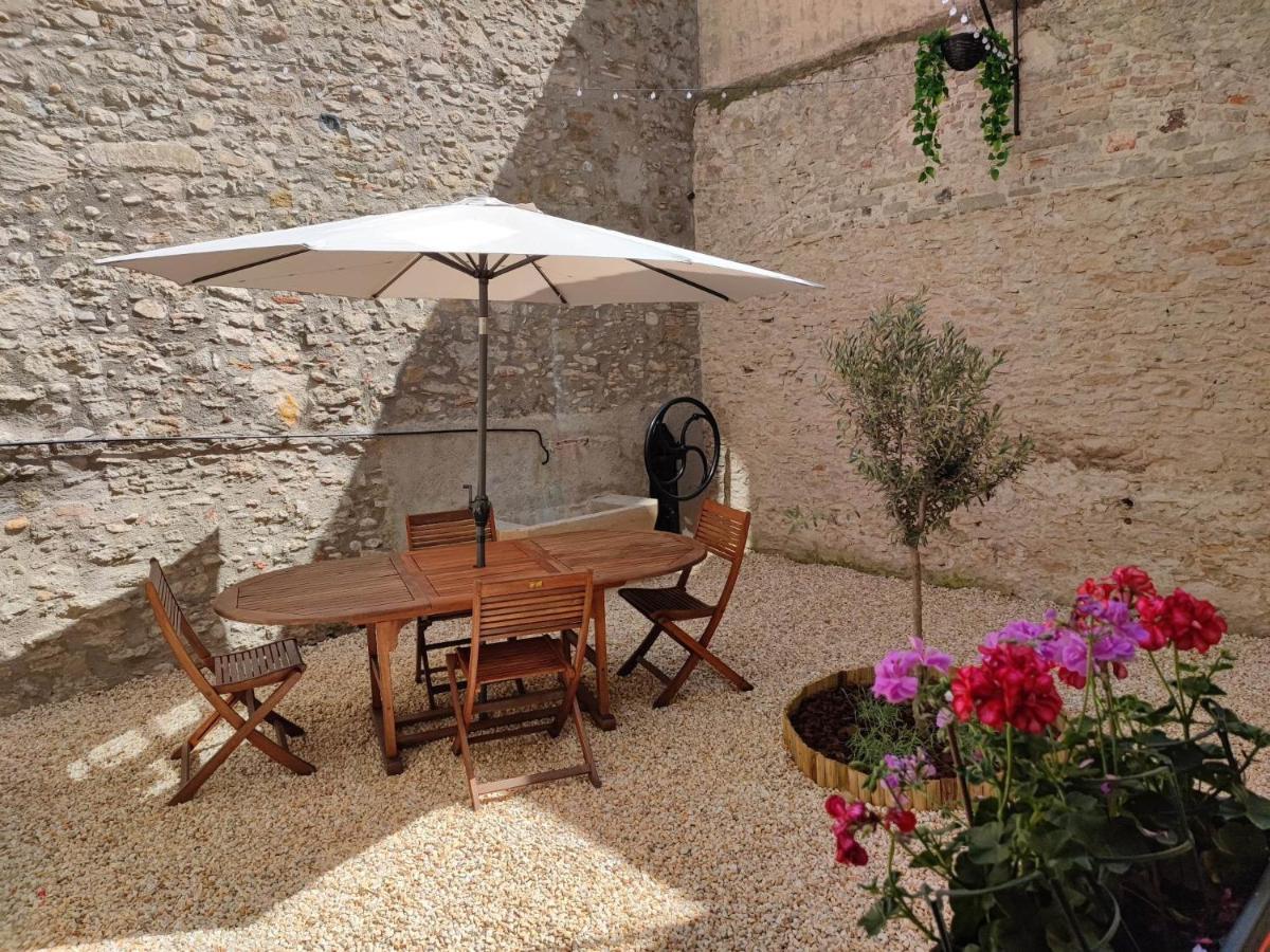 Le Jardin Secret Conciergeriedamecarcas Apartamento *